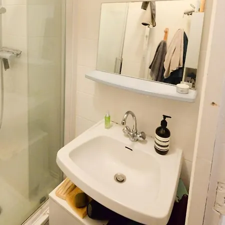Apartment Flat Between Parc Monceau And The Sacre Coeur Paris