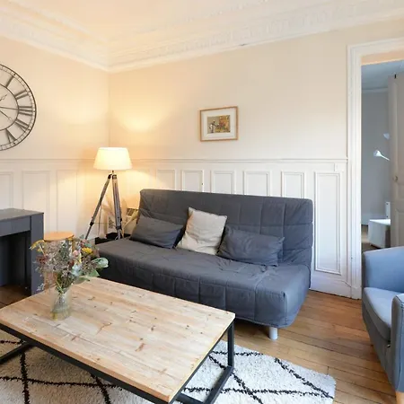 Flat Between Parc Monceau And The Sacre Coeur Apartment *